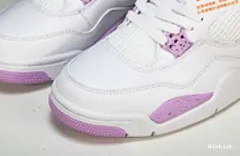 CT8527-116 4 RETRO  JORDAN - 0420